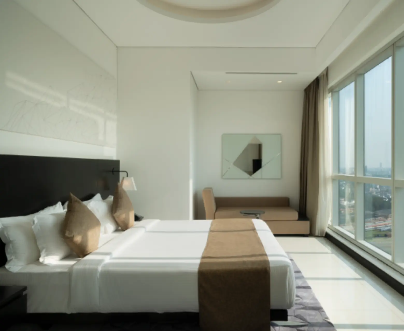 Orion City Hotel